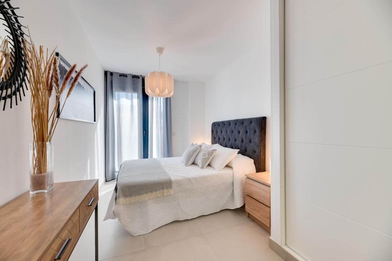 Апартаменты Lxr La Concha 2Hab A Pasos Del Mar Фуэнхирола Экстерьер фото