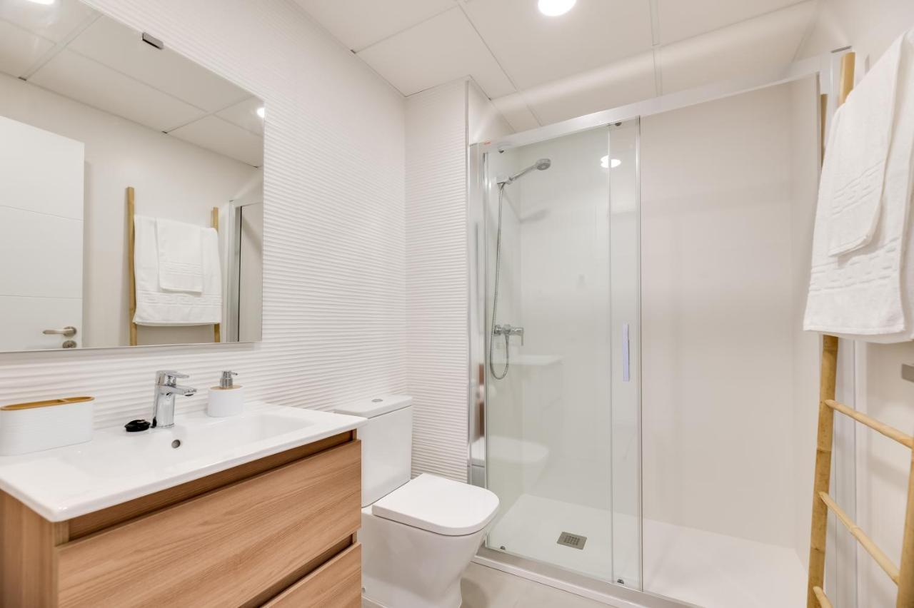 Апартаменты Lxr La Concha 2Hab A Pasos Del Mar Фуэнхирола Экстерьер фото